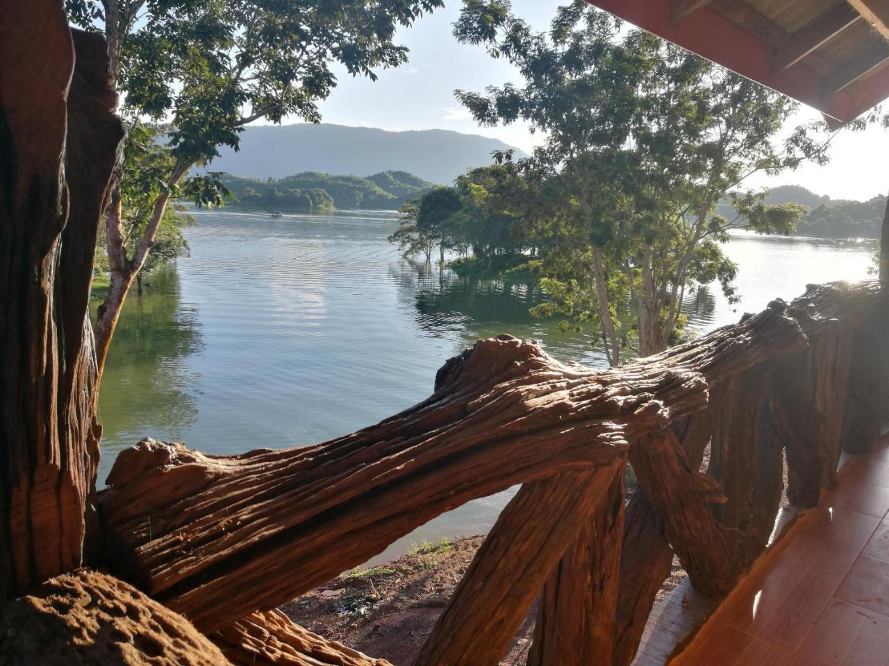Nirvana Archipel Resort Vang Vieng Exterior foto